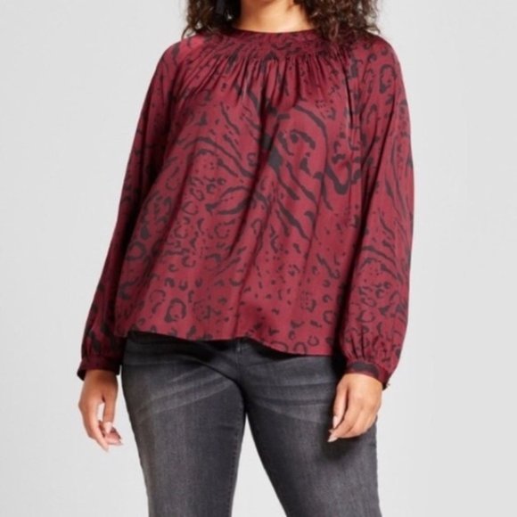 NWT Ava & Viv Maroon Leopard Mock Neck Blouse - Picture 2 of 10
